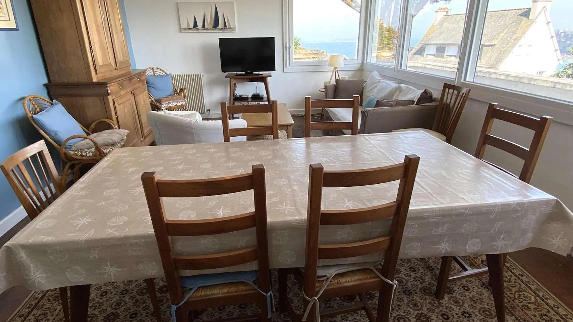 Holiday home Maison A 550M De La Plage Avec Jardin, Balcon Et Wi-Fi A Perros-Guirec - Fr-1-368-433